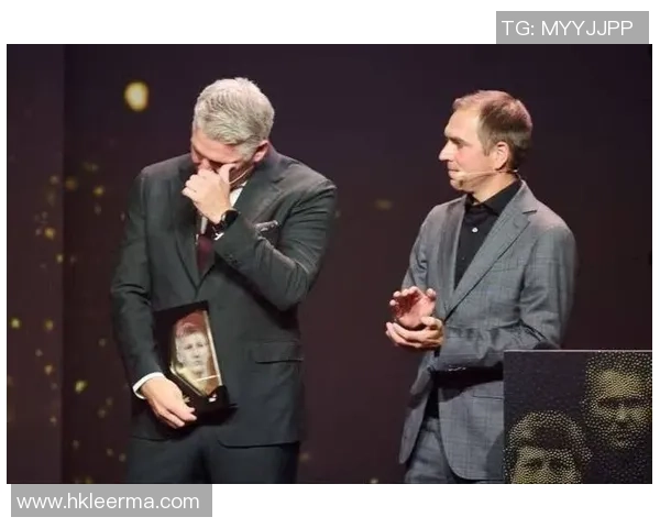 德国足球最炙手可热球星深度解析引领新潮流成就传奇